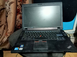 Vind laptop Lenovo ThingPad I5Core  1300 lei