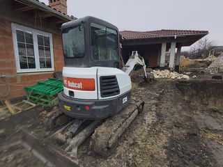 Dezapezire ,Mini excavator, bobcat, vibrocatoc ,compactor de picior/ mиниэкскаватор, бобкат, каток/