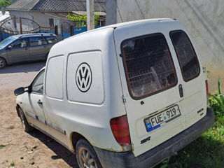 Volkswagen Caddy foto 2