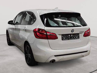 BMW 2 Series Active Tourer foto 2