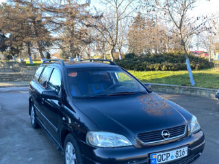 Opel Astra foto 2