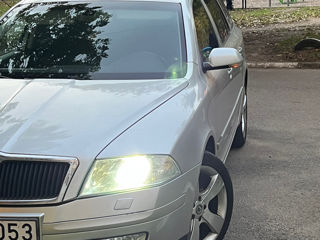 Skoda Octavia foto 3