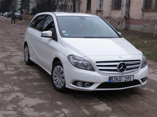 Mercedes B Class foto 10