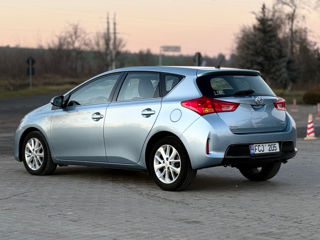 Toyota Auris foto 5