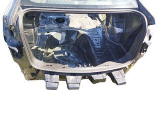 Кузов голый Ford Fiesta G2BZ5427840A foto 2