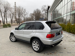 BMW X5 foto 2