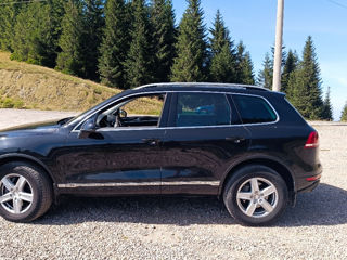 Volkswagen Touareg foto 2