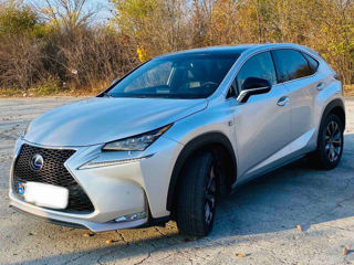 Lexus NX Series foto 2