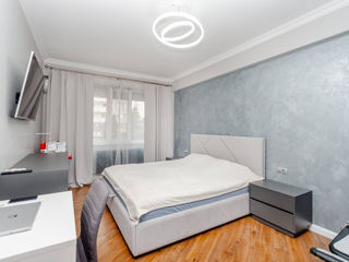 Apartament cu 2 camere, 104 m², Buiucani, Chișinău foto 9