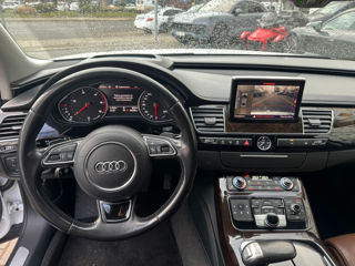 Audi A8 foto 9