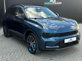 Lynk & Co 01 foto 3