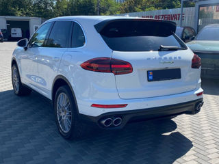 Porsche Cayenne foto 5