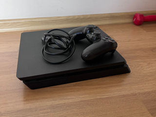 PlayStation 4 foto 3