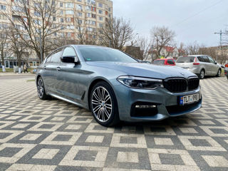 BMW 5 Series foto 4