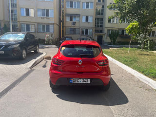 Renault Clio foto 3