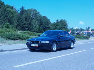 BMW 7 Series foto 5
