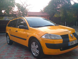 Renault Megane foto 2