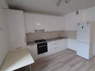 Apartament cu 1 cameră, 52 m², Centru, Chișinău foto 2