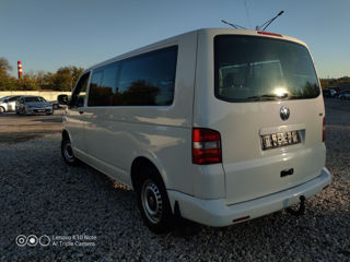 Volkswagen Caravelle foto 5