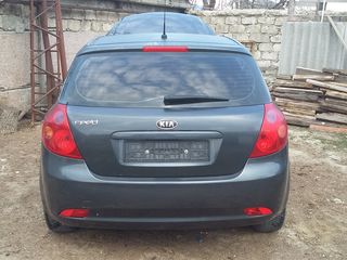 Kia Ceed 2008 Piese foto 3