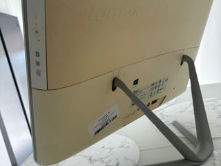 Lenovo C540 foto 2