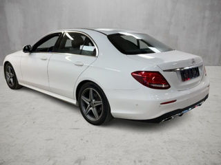 Mercedes E-Class foto 3