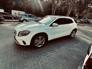 Mercedes GLA foto 4