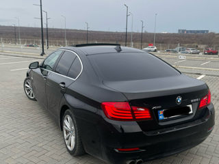 BMW 5 Series foto 4