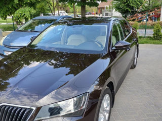 Skoda Superb foto 5