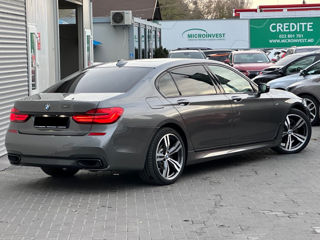 BMW 7 Series foto 5