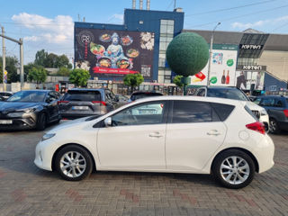 Toyota Auris foto 3