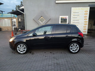 Opel Corsa foto 4