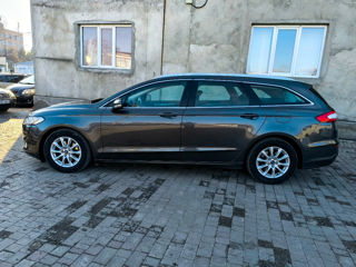 Ford Mondeo foto 4