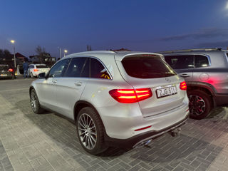 Mercedes GLC foto 3