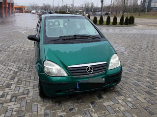 Mercedes A-Class foto 10