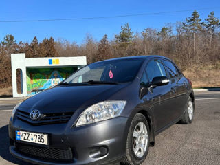 Toyota Auris foto 2