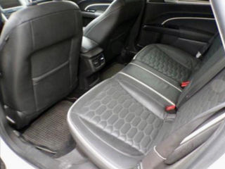 Ford Mondeo foto 8