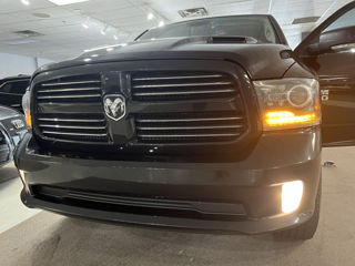 Dodge Ram foto 8