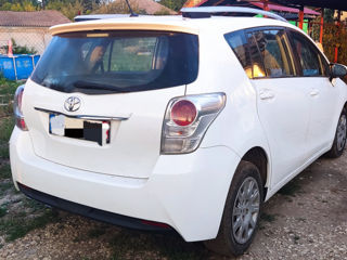 Toyota Verso foto 5