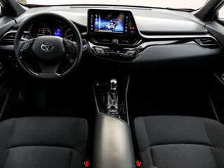 Toyota C-HR foto 7