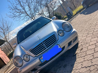 Mercedes E-Class