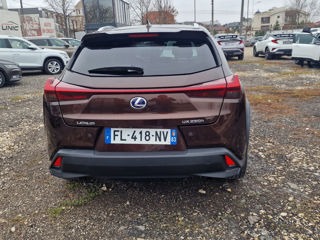 Lexus UX foto 5