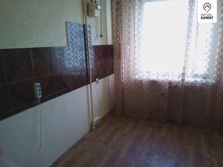 Straseni, apartament cu 3 camere, pret mic ! foto 2