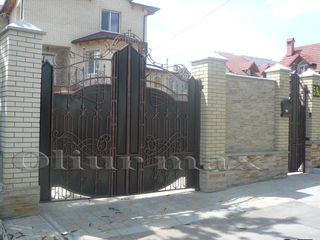 Porți, garduri, copertine, balustrade, gratii, uși metalicei, alte confecții forjate. foto 7