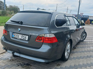 BMW 5 Series foto 8