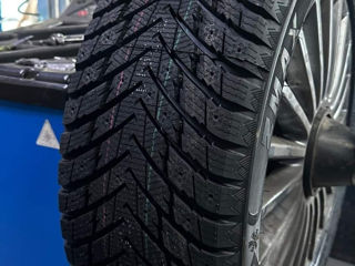 225/50/R17 ZMAX ( Goodyear) Model2024 foto 2