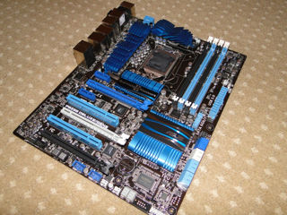 LGA1155 / Asus Z68 Deluxe/GEN3 - Testare / Instalare фото 0