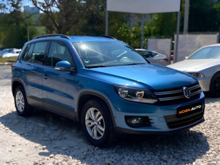 Volkswagen Tiguan foto 2