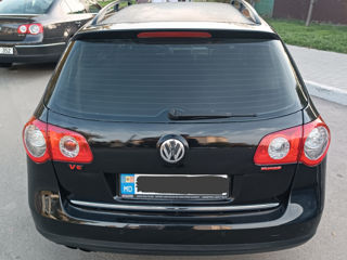 Volkswagen Passat foto 4