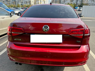 Volkswagen Jetta foto 6